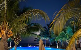 Infinity Beach Boutique Hotel & Spa